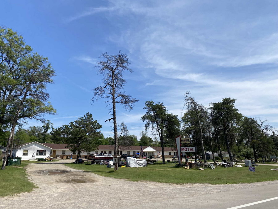 Wagon Wheel Motel (Ulchs Motel) - July 11 2021 Photo (newer photo)